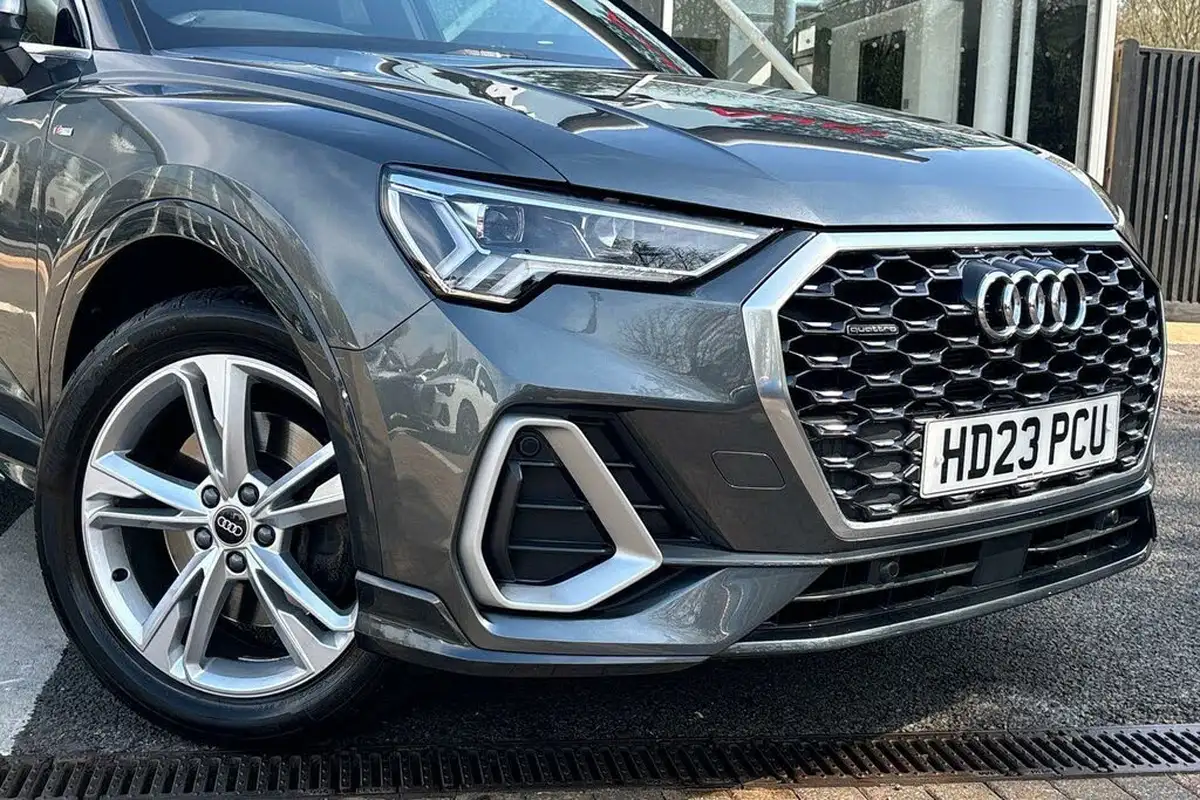 2023-audi-q3-20-45-tfsi-s-line-station-wagon-big-4