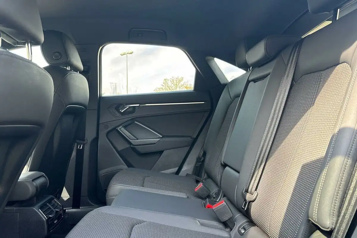 2023-audi-q3-20-45-tfsi-s-line-station-wagon-big-28