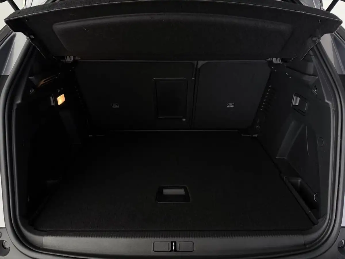 2021-peugeot-3008-suv-12-puretech-allure-premium-eat8-big-12