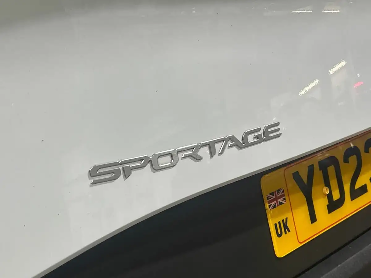 2023-kia-sportage-16-t-gdi-3-226bhp-hev-auto-big-28