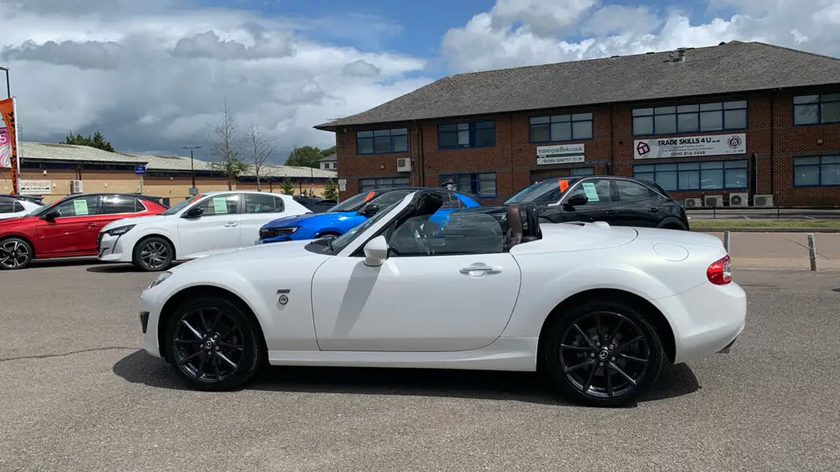 2012-mazda-mx-5-20-venture-edition-big-5