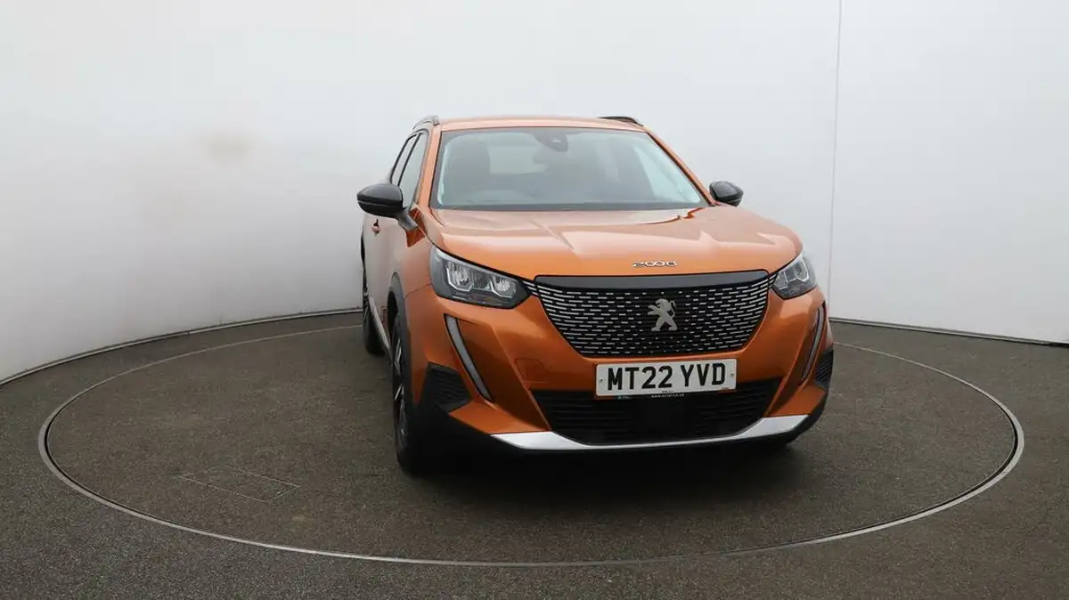 2022-peugeot-2008-suv-12-puretech-allure-premium-100bhp-big-41