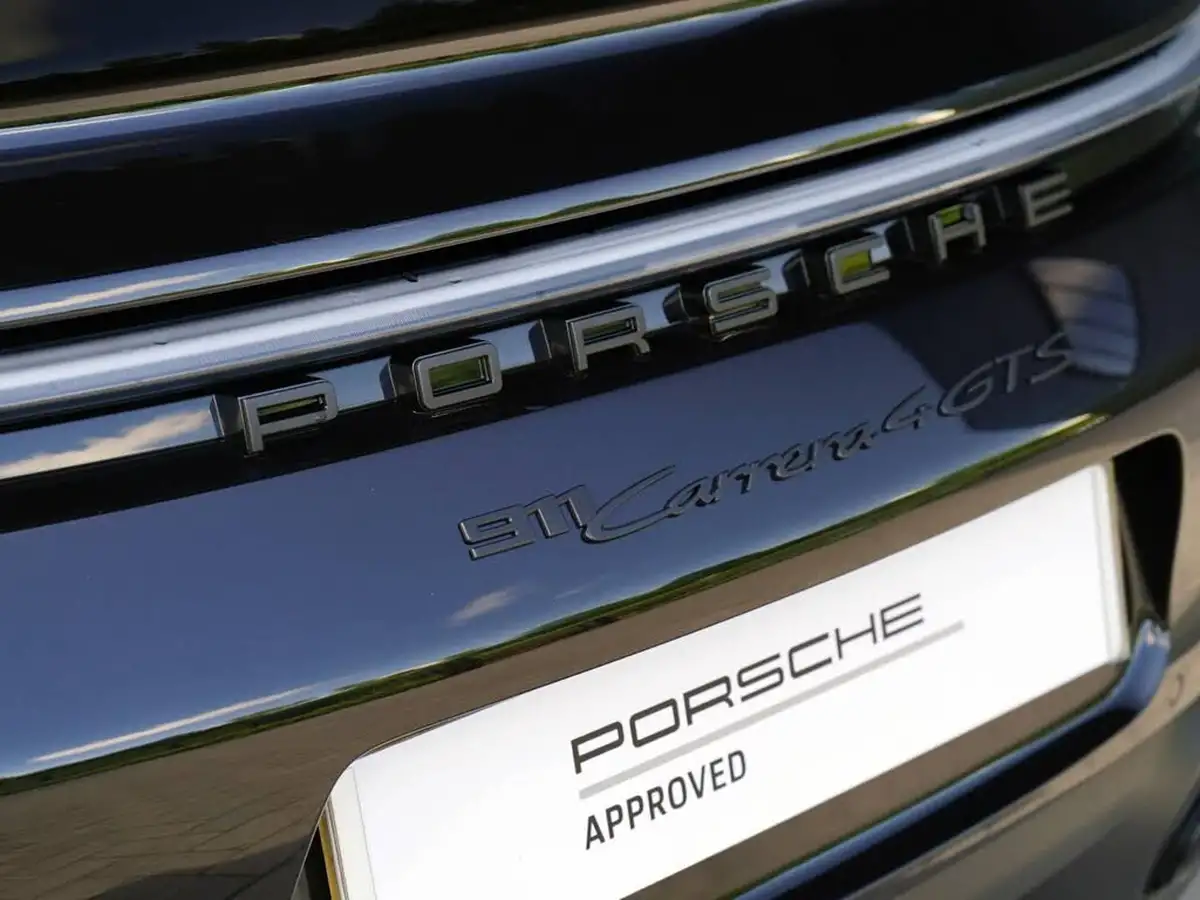 2024-porsche-911-30-carrera-4-gts-480ps-coupe-2981cc-pdk-big-46