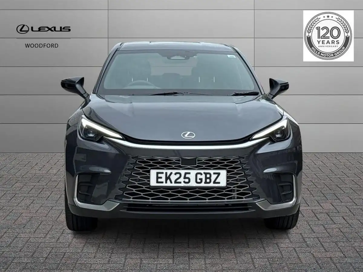 2025-lexus-lbx-15-premium-plus-big-7