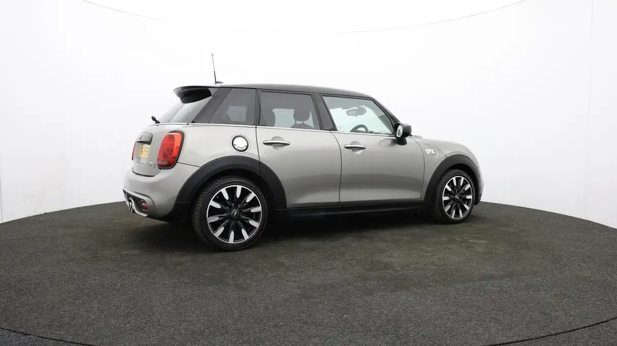 2019-mini-cooper-20-cooper-s-exclusive-189bhp-hatchback-5d-big-38