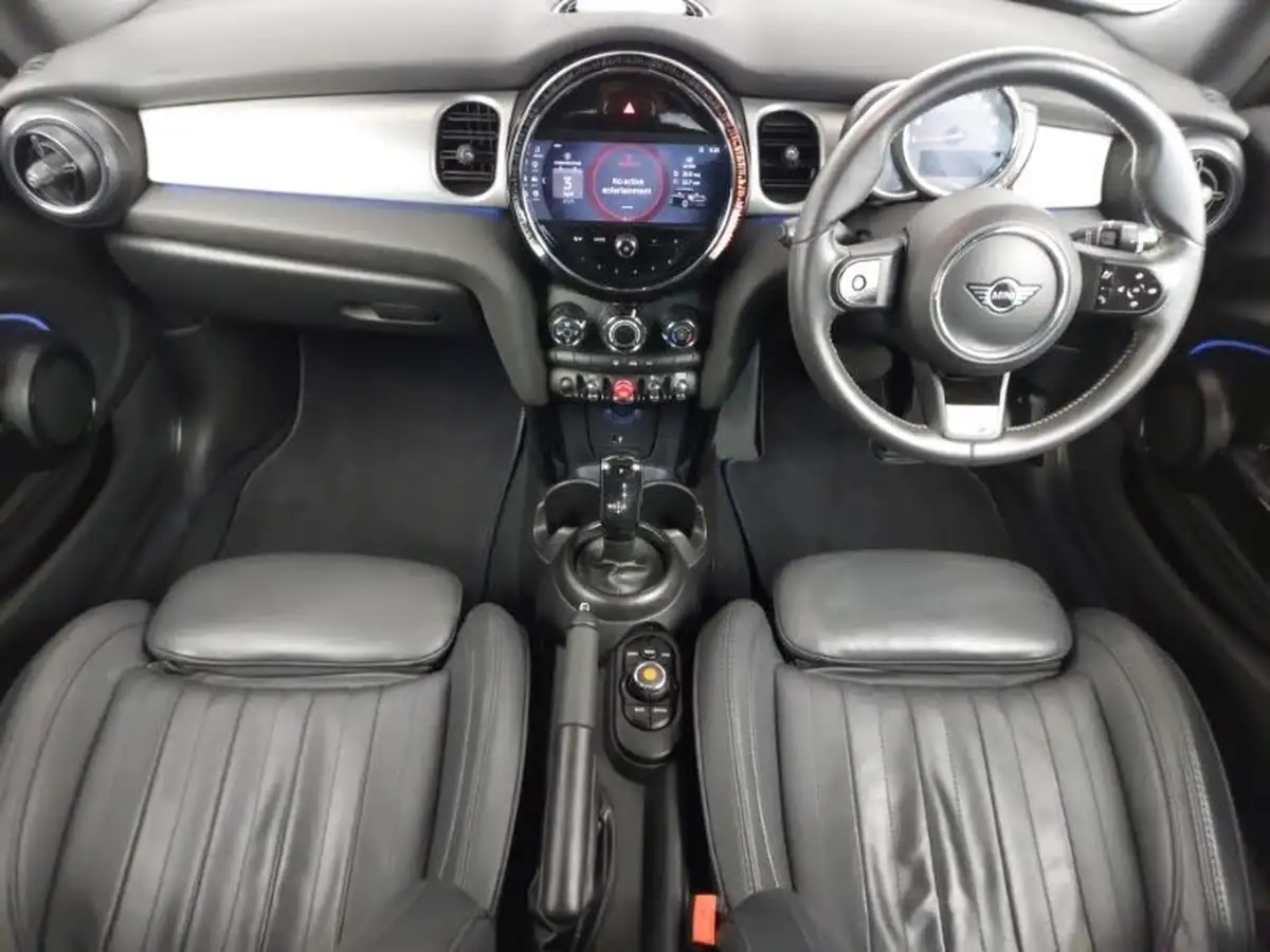 2021-mini-cooper-15-cooper-exclusive-hatchback-3d-auto-big-3