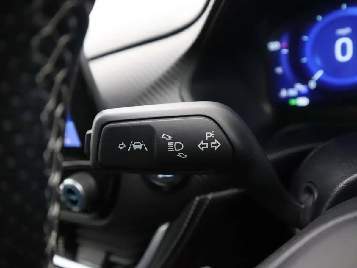 2021-ford-puma-suv-10-st-line-vignale-155ps-hybrid-mhev-auto-big-34