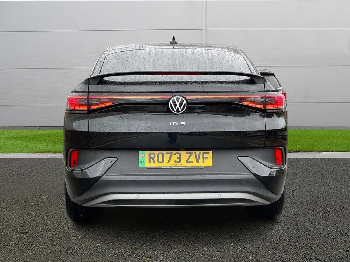 2023-volkswagen-id5-e-tech-204ps-performance-big-5