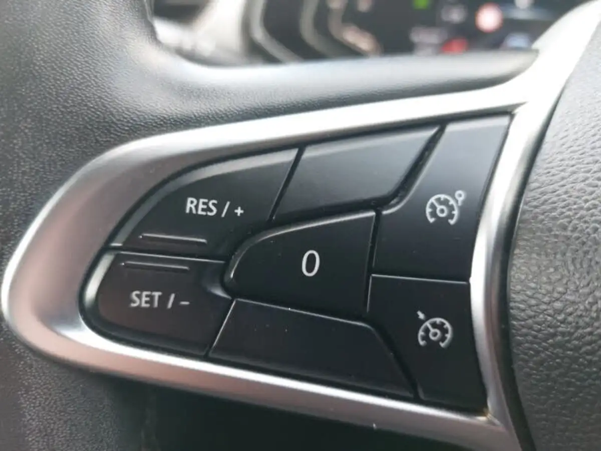 2021-renault-captur-10-tce-s-edition-90ps-big-17