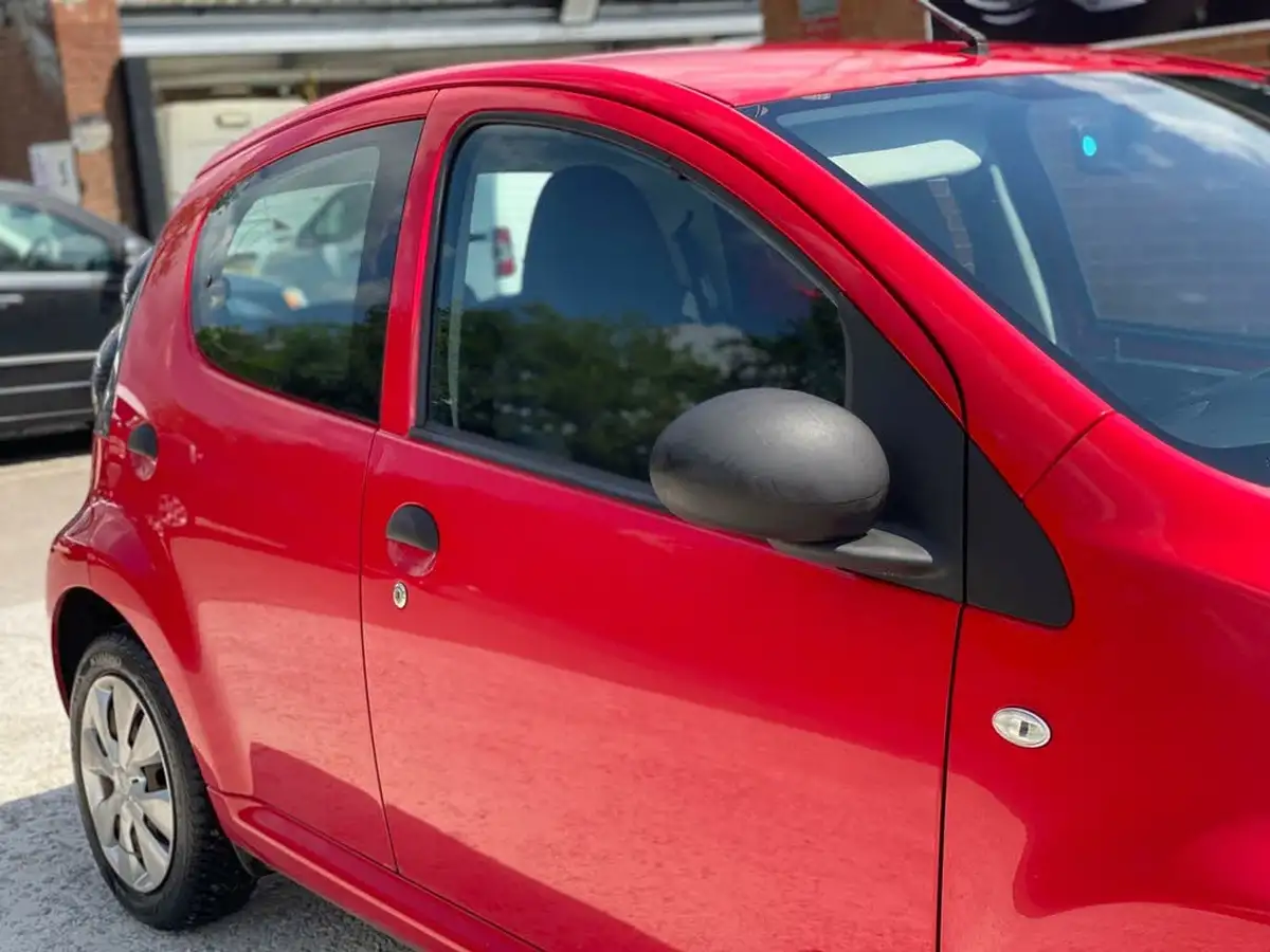 2011-citroen-c1-10-vtr-68-5d-big-19