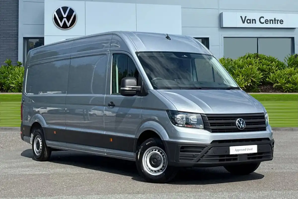 2025-volkswagen-crafter-20tdi-cr35-lwb-commerce-plus-140pseu6d-big-0