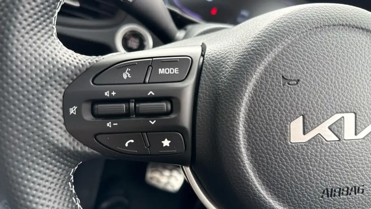 2025-kia-picanto-12-gt-line-s-auto-seq-big-36