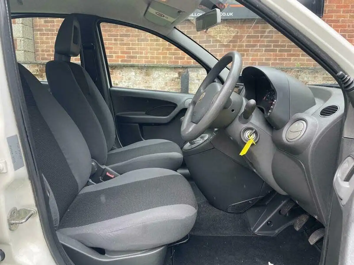 2009-fiat-panda-11-active-eco-big-10