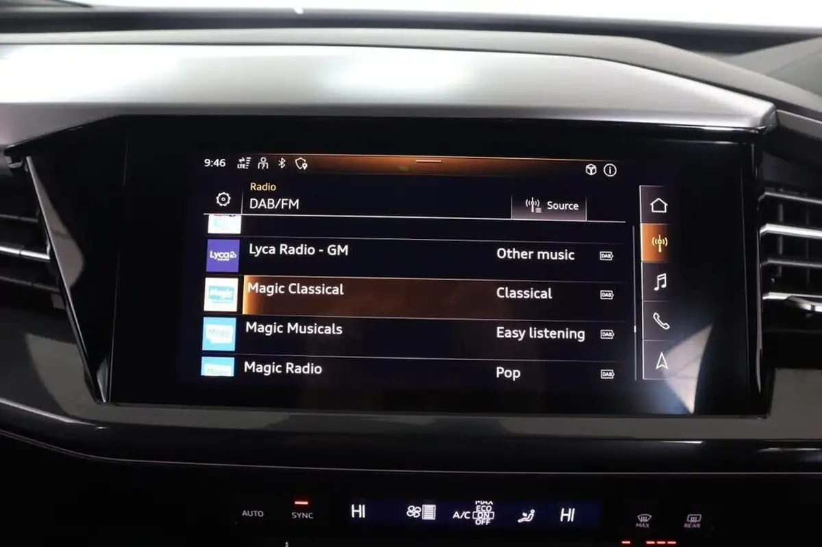 2022-audi-q4-e-tron-40e-s-line-station-wagon-big-35