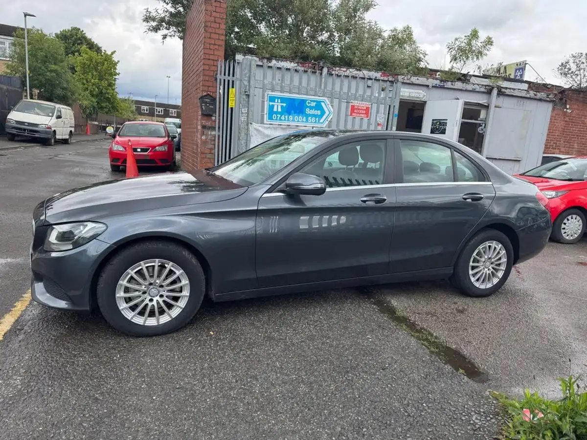 2016-mercedes-benz-c-class-16d-c200d-se-ss-saloon-4d-auto-big-4