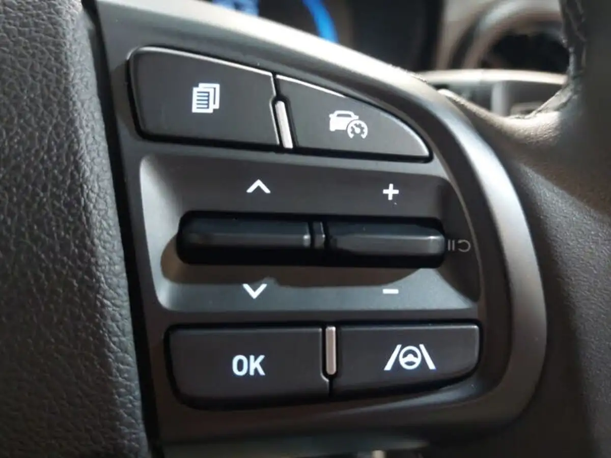 2024-hyundai-i10-10-advance-63ps-auto-big-11