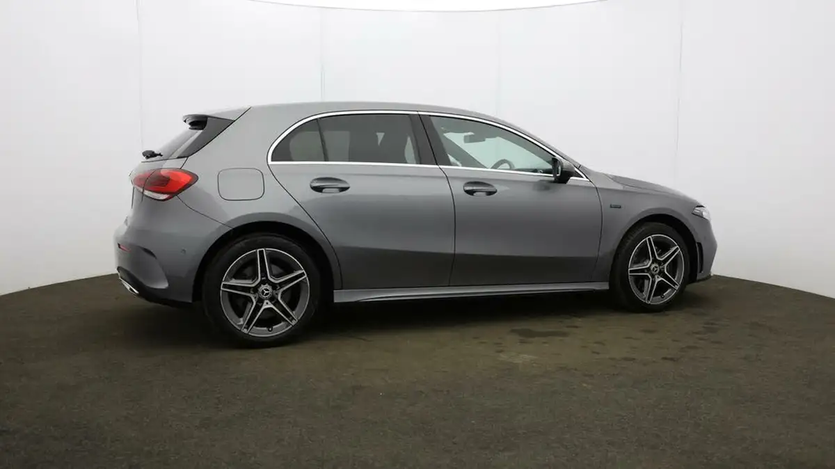 2021-mercedes-benz-a-class-13-a250e-amg-line-executive-hatchback-5d-big-56