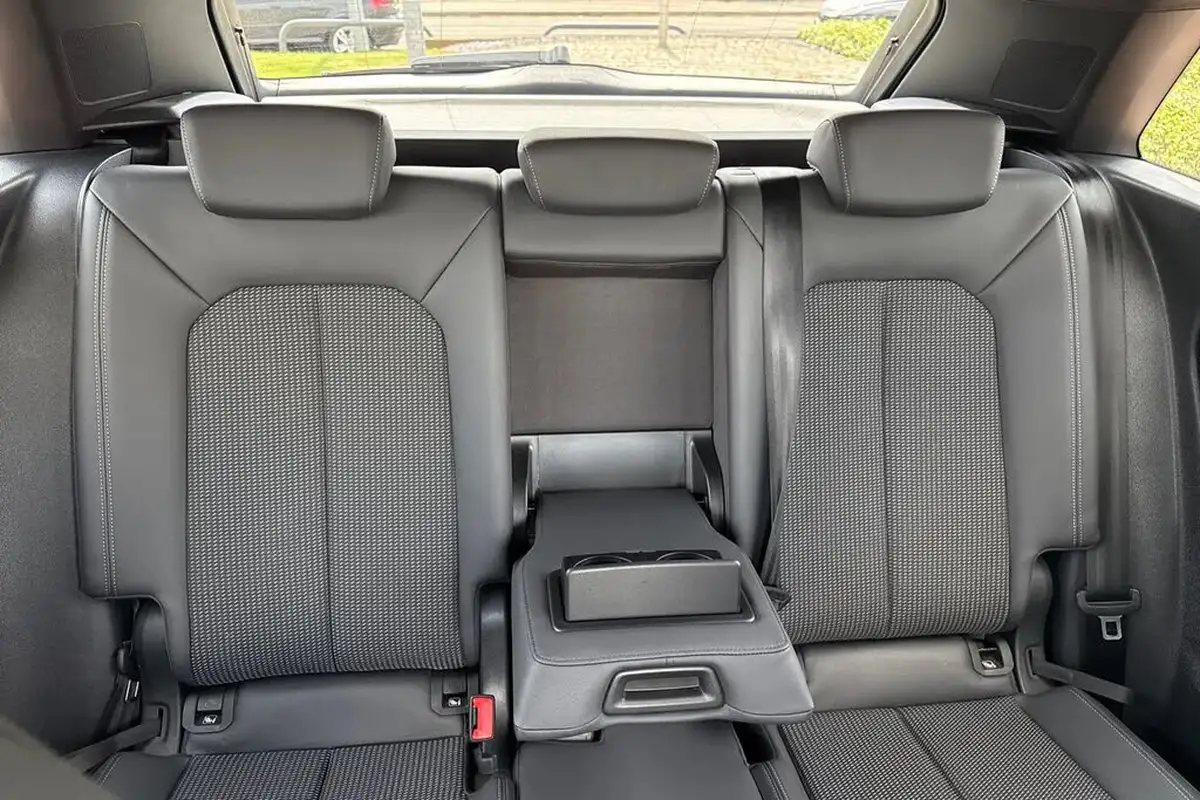 2022-audi-q3-15-35-tfsi-black-edition-codcomfort-sound-pack-station-wagon-big-60
