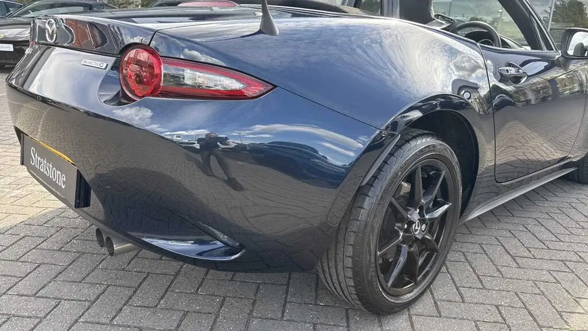 2023-mazda-mx-5-15-prime-line-roadster-big-11