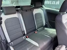 2014-volkswagen-golf-20-tsi-r-bmtss-3d-dsg-small-10