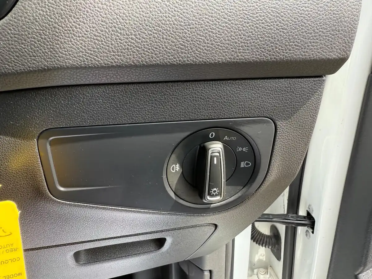 2021-volkswagen-tiguan-15-tsi-life-150ps-dsg-big-54