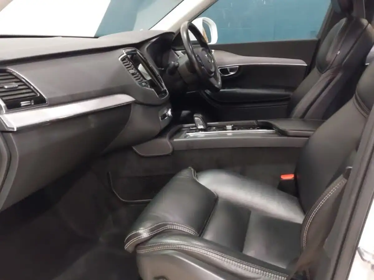 2019-volvo-xc90-20td-b5-momentum-pro-big-4