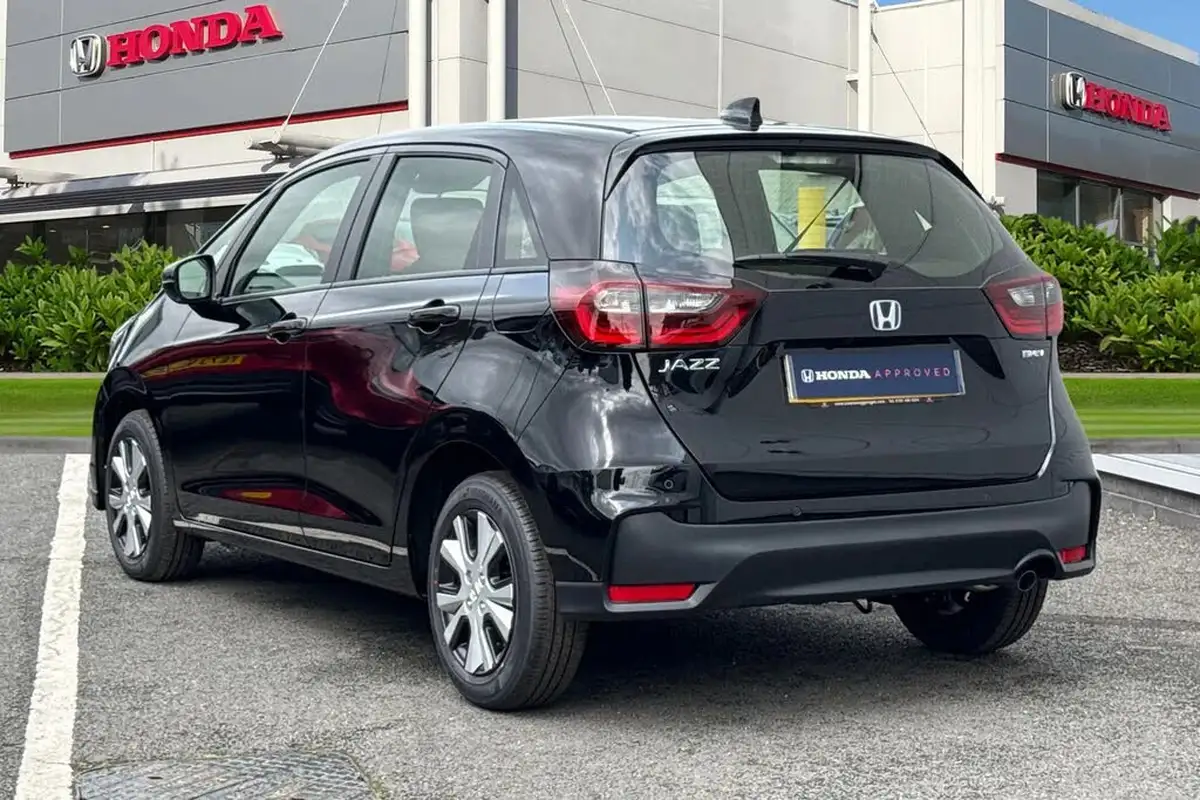 2025-honda-jazz-15-i-mmd-elegance-big-1