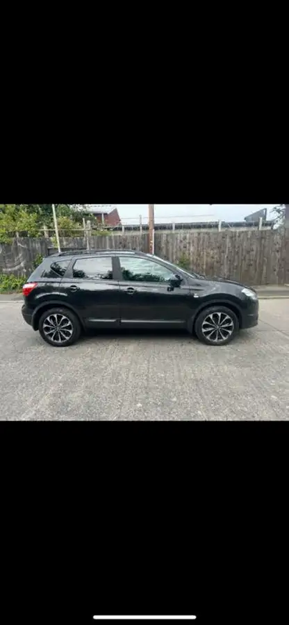 2013-nissan-qashqai-15td-360-big-4