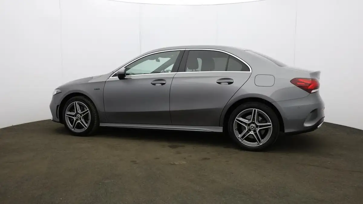 2021-mercedes-benz-a-class-13-a250e-amg-line-executive-saloon-4d-big-66