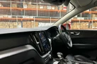 2019-volvo-xc60-20td-d4-inscription-pro-geartronic-small-17