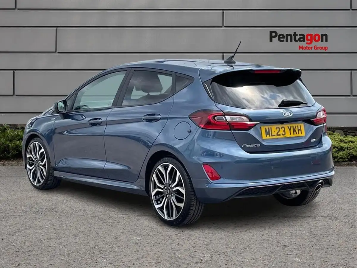 2023-ford-fiesta-10t-st-line-125ps-hybrid-mhev-big-1