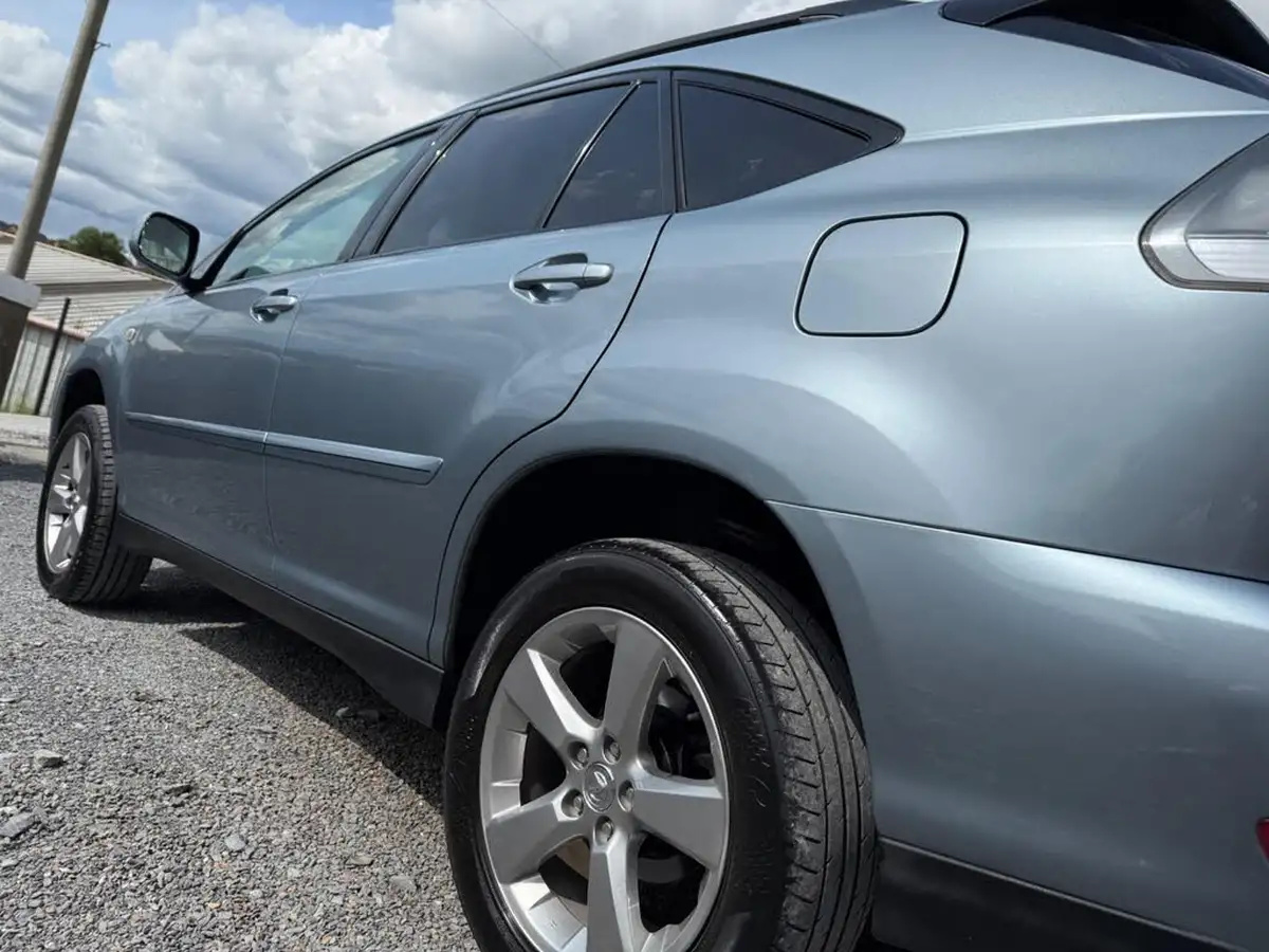 2005-lexus-rx-300-30-limited-edition-big-16