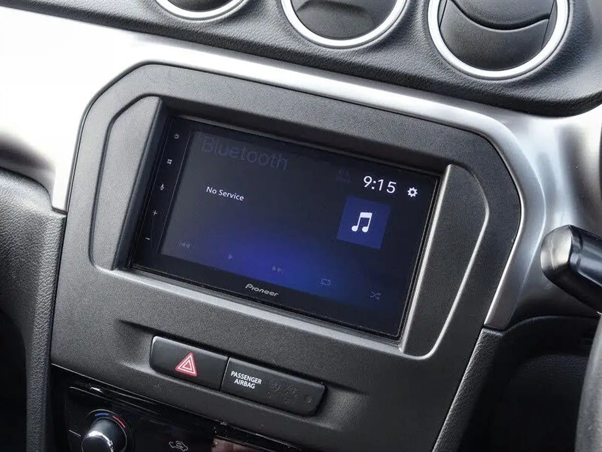 2022-suzuki-vitara-14-boosterjet-sz-t-big-24
