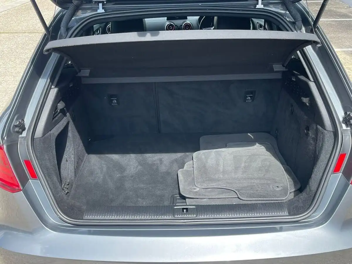 2015-audi-a3-20-tdi-s-line-150ps-sportback-5d-big-76