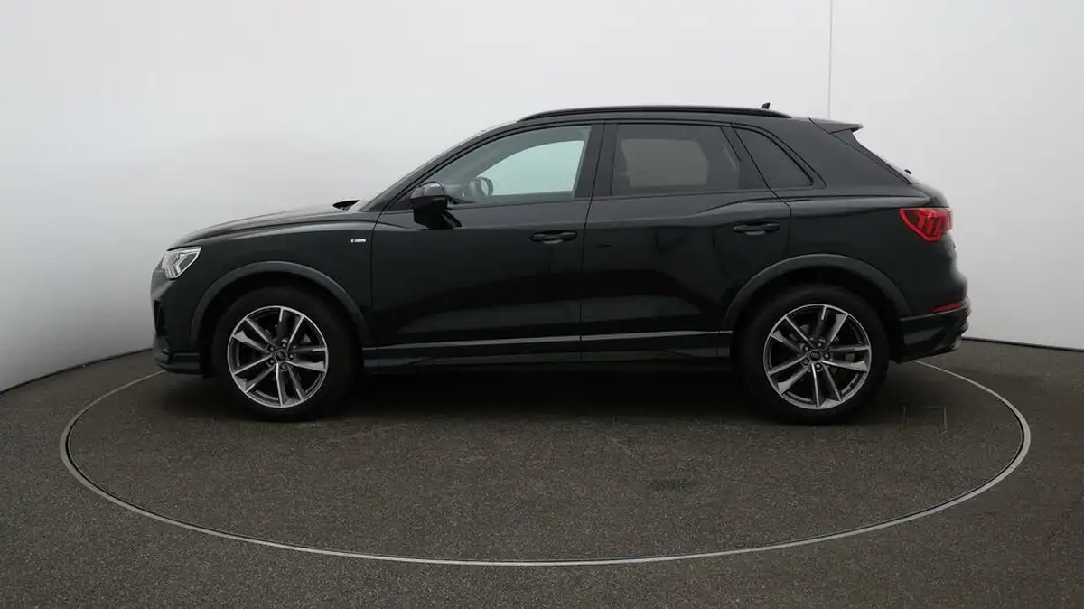2022-audi-q3-15-35-tfsi-black-edition-codcomfort-sound-pack-sportback-big-63