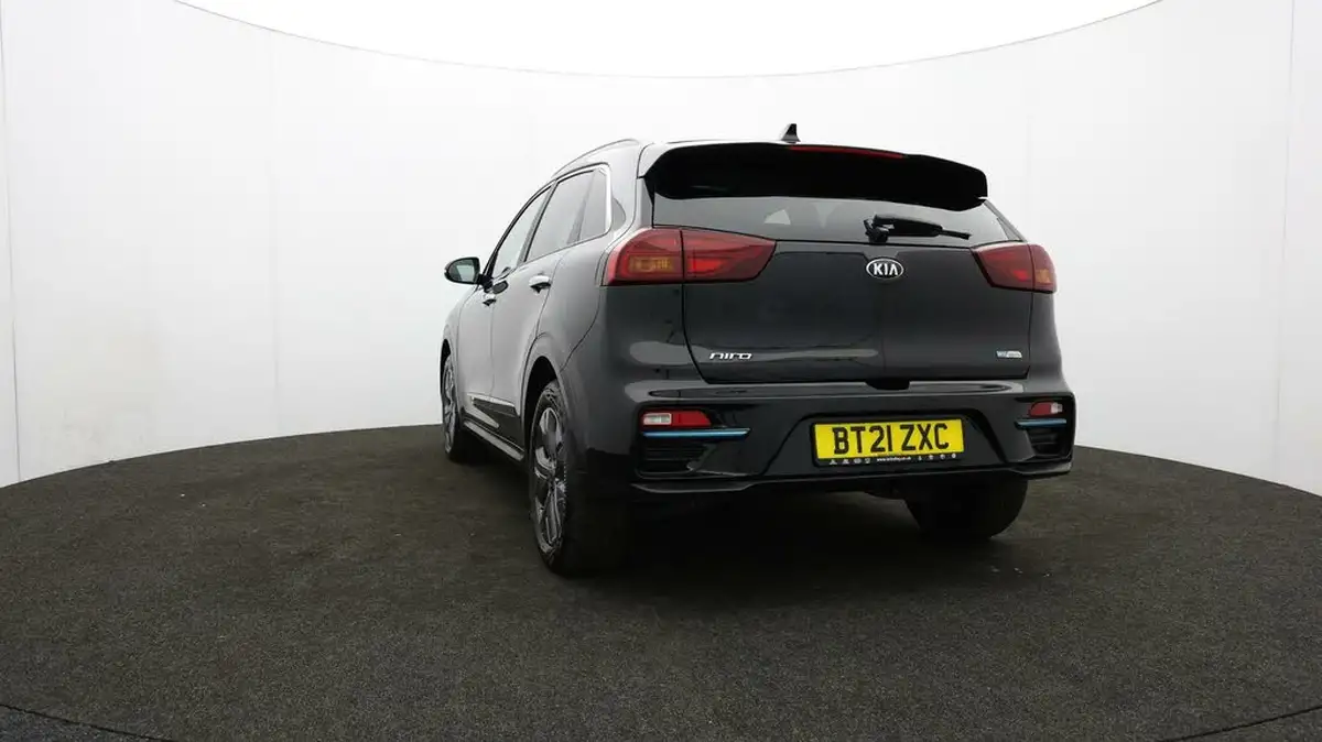 2021-kia-e-niro-ev-4-big-28