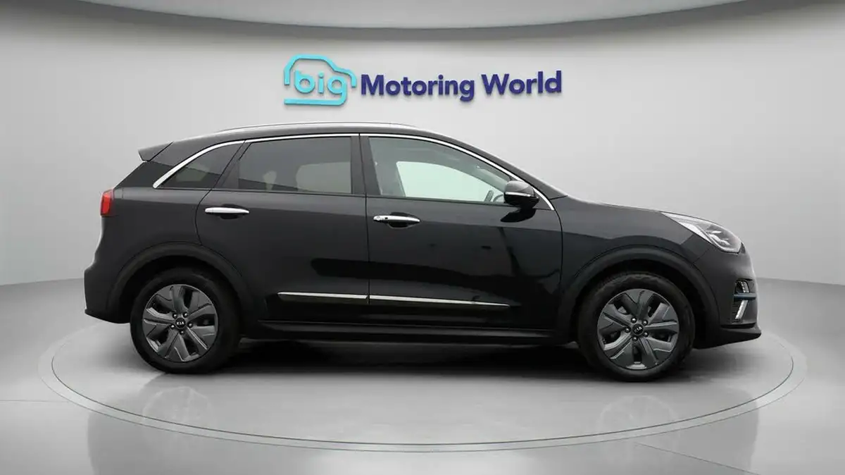 2021-kia-e-niro-ev-4-big-8