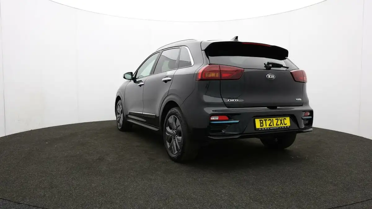 2021-kia-e-niro-ev-4-big-76