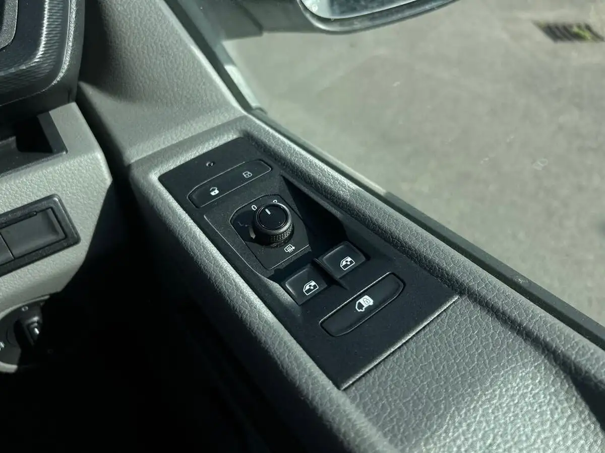 2021-volkswagen-transporter-e-abt-etransporter-lwb-panel-van-big-19