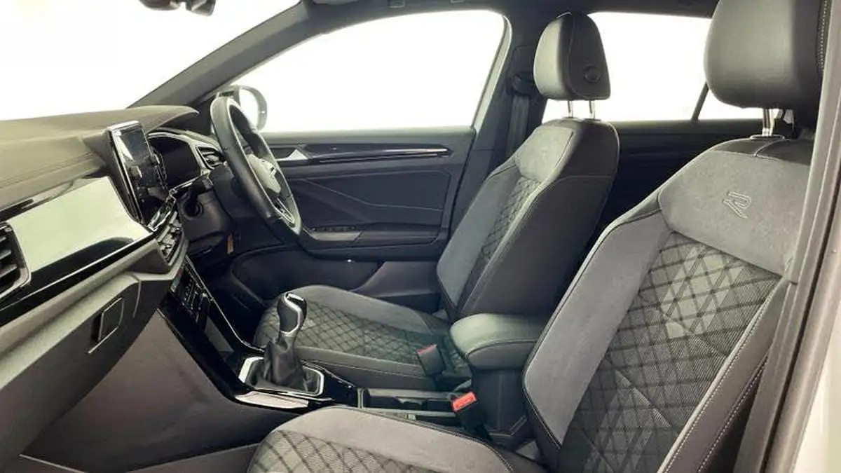 2022-volkswagen-t-roc-15-tsi-r-line-hatchback-5d-big-40