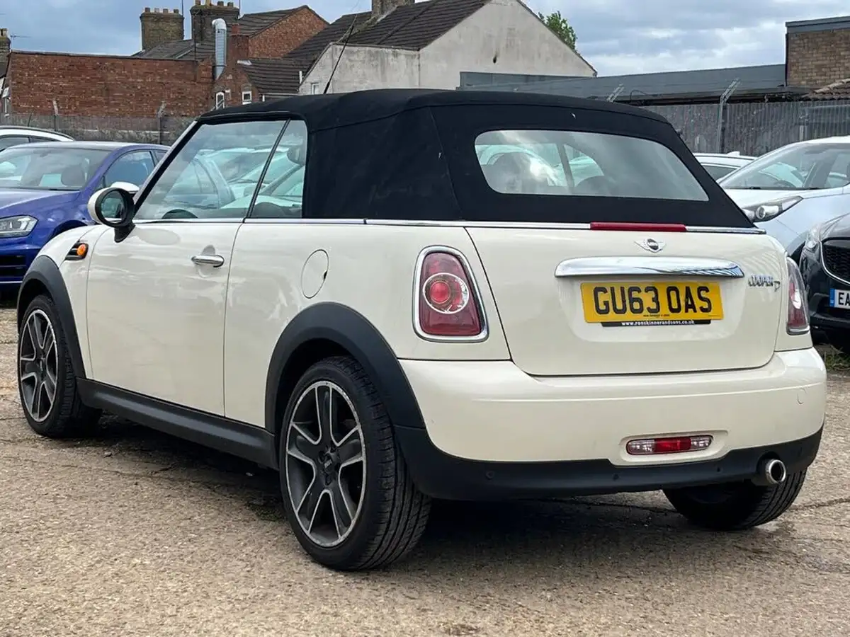2013-mini-cooper-16td-cooper-d-112bhp-convertible-2d-big-16