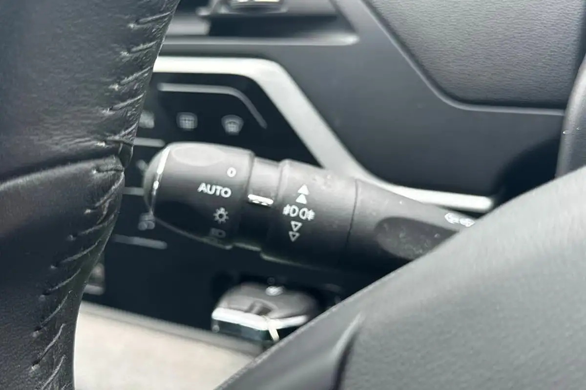 2019-citroen-grand-c4-spacetourer-12-puretech-feel-big-21