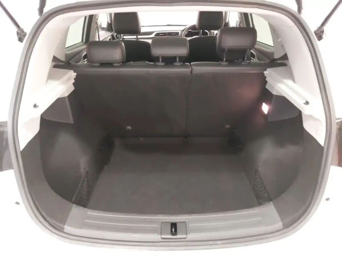 2023-mg-zs-suv-10t-gdi-exclusive-big-7