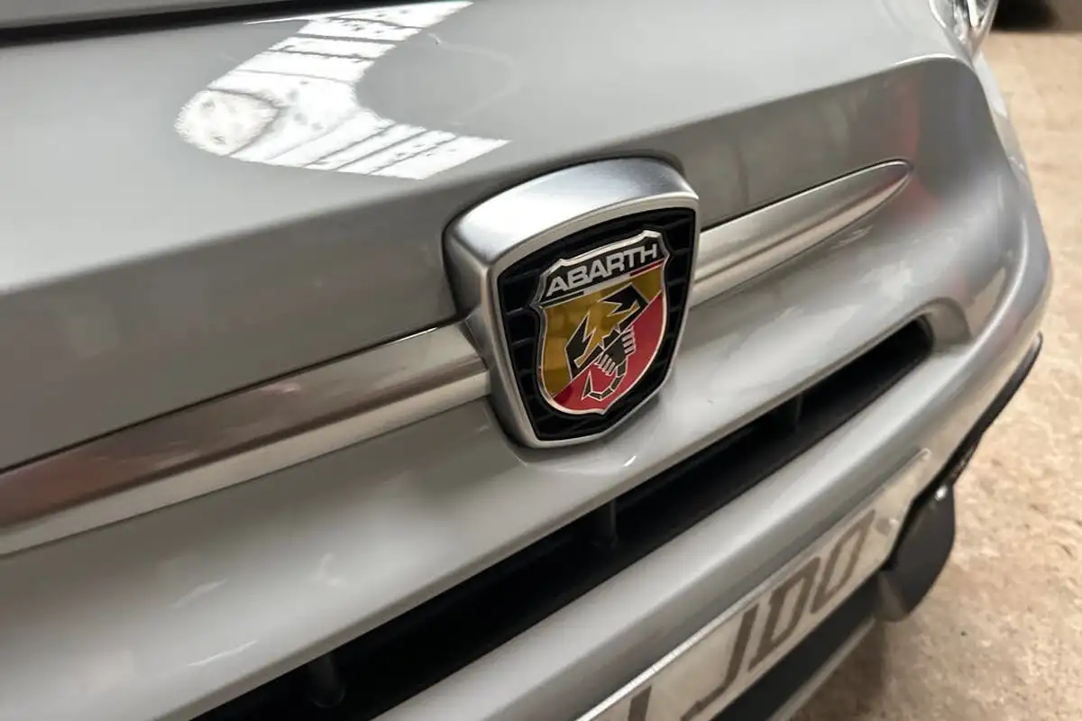 2021-abarth-595-14-tjet-turismo-big-44