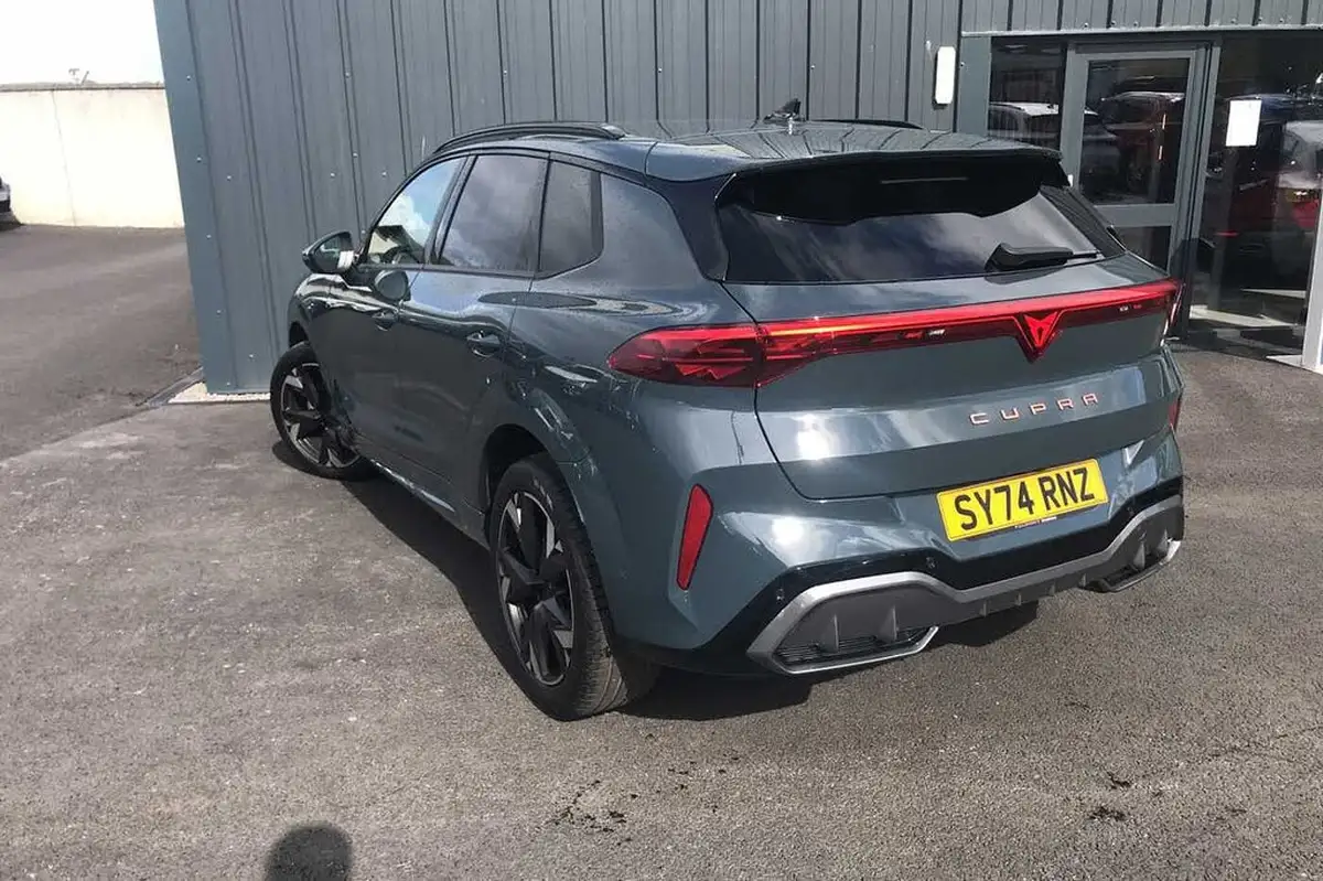 2025-cupra-terramar-15-etsi-v2-big-2