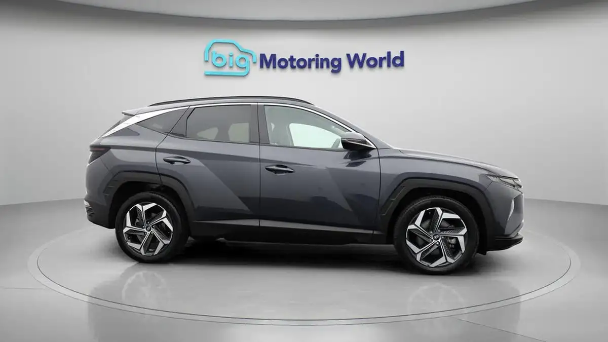 2023-hyundai-tucson-16-t-gdi-premium-230ps-hybrid-auto-big-8