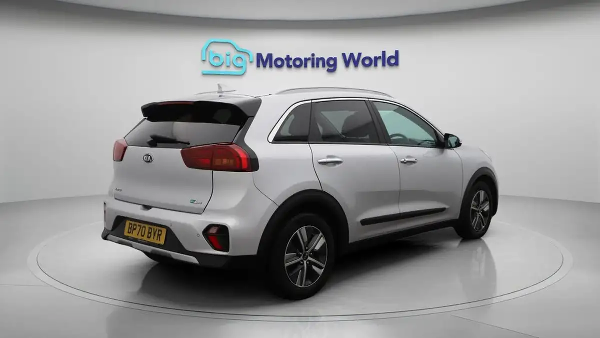 2021-kia-niro-16-gdi-2-big-7