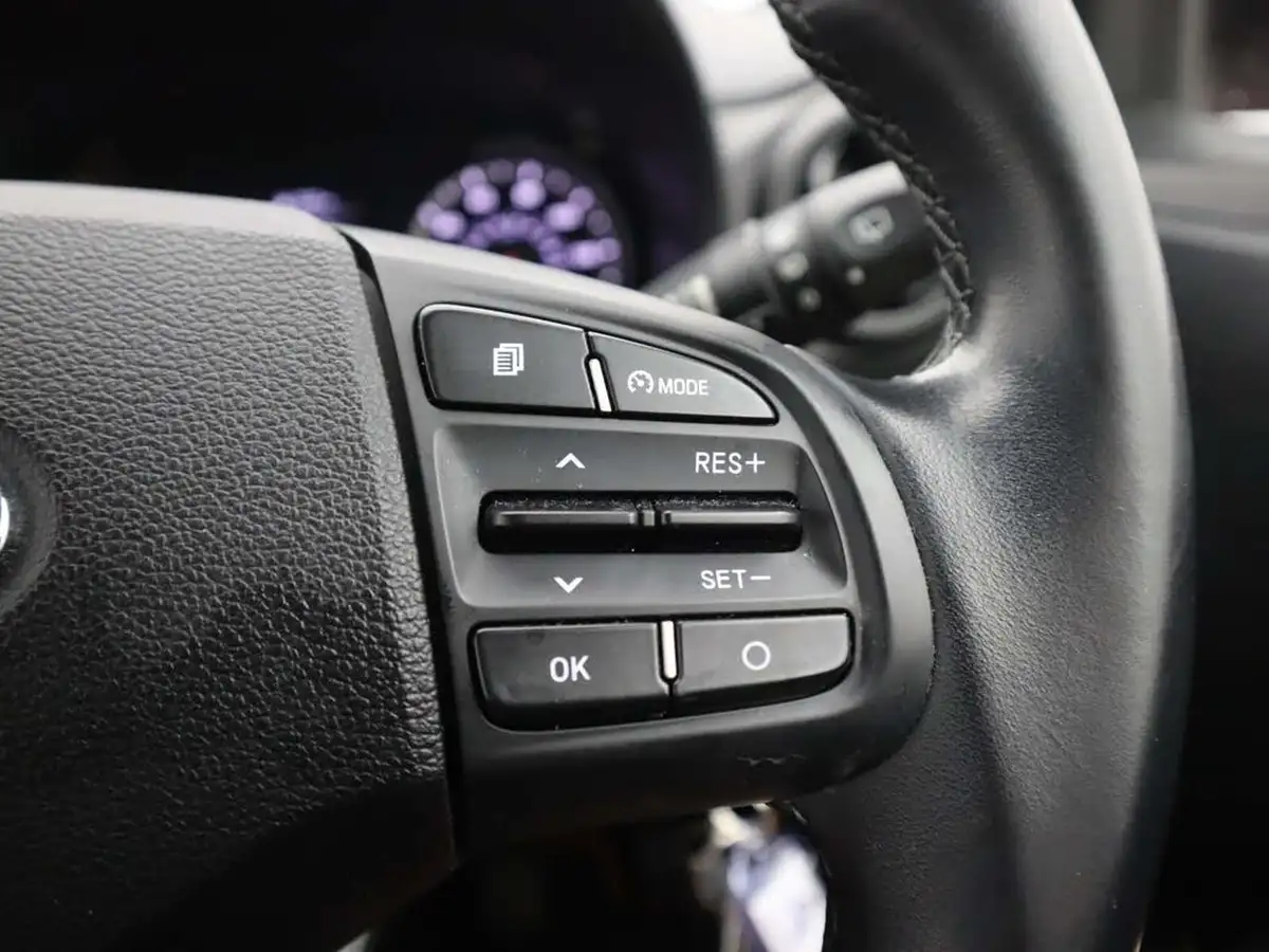 2020-hyundai-i10-10-se-big-30