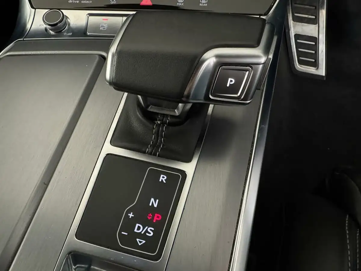 2020-audi-a7-20-55-tfsi-e-competition-big-10