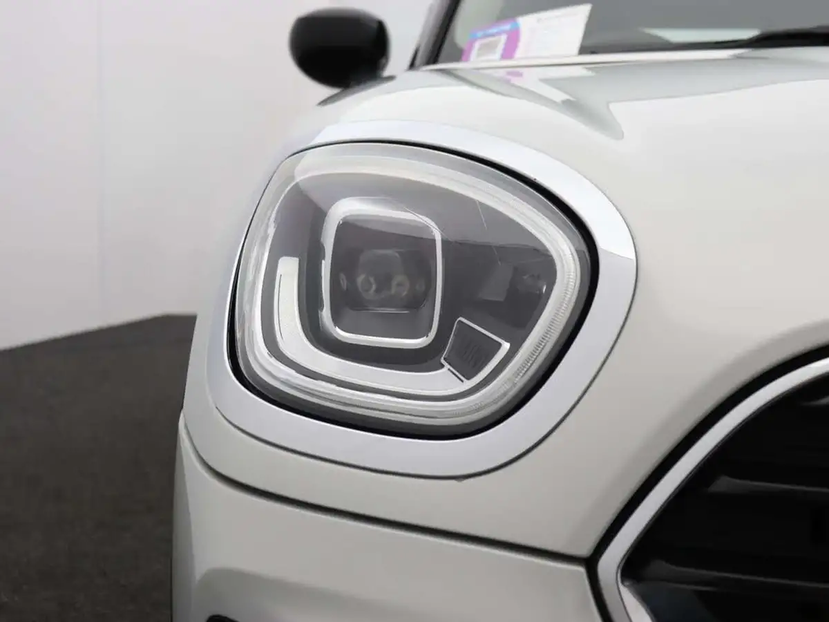 2020-mini-countryman-15-cooper-classic-auto-big-47
